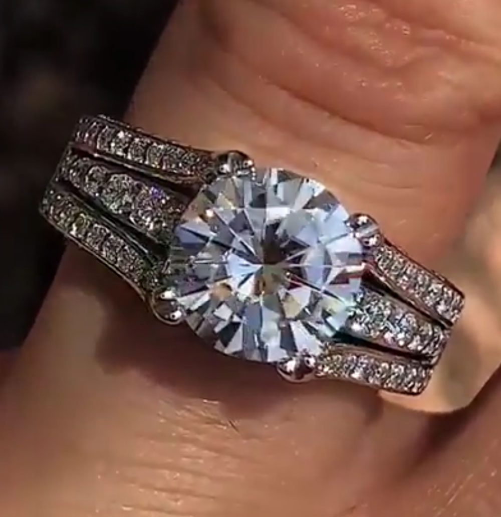 Custom Solid 14K White Gold Wo - Moissanite Engagement Ring 1 Carat recension och pris