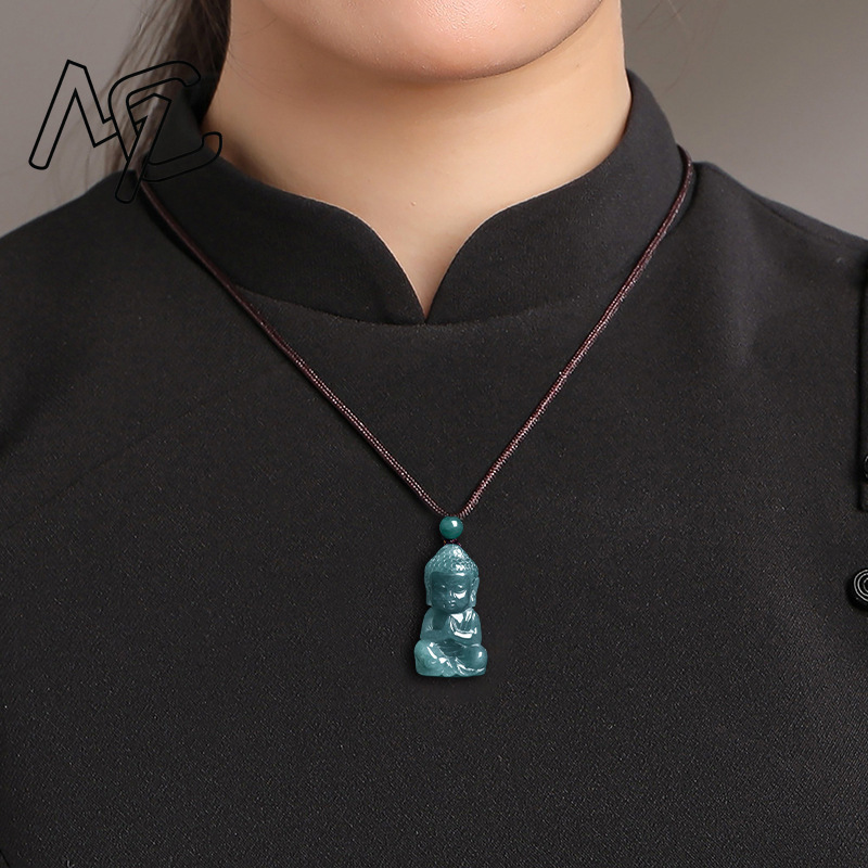 Natural Real Emerald Jade Blue - Necklaces recension och pris