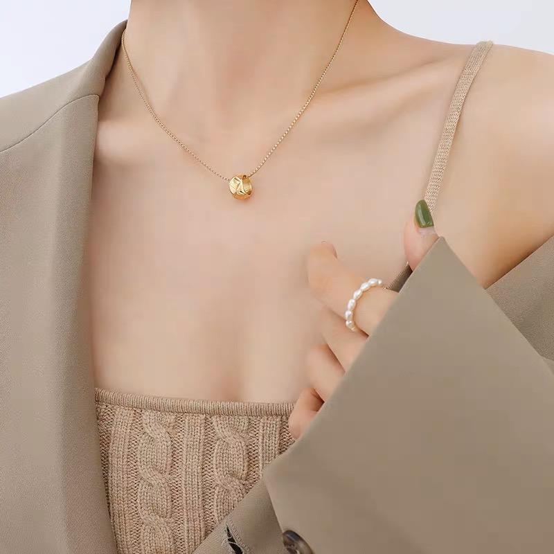 Luxury Golden Rhombus Cross Ci - Cross Pendant Necklace Gold recension och pris