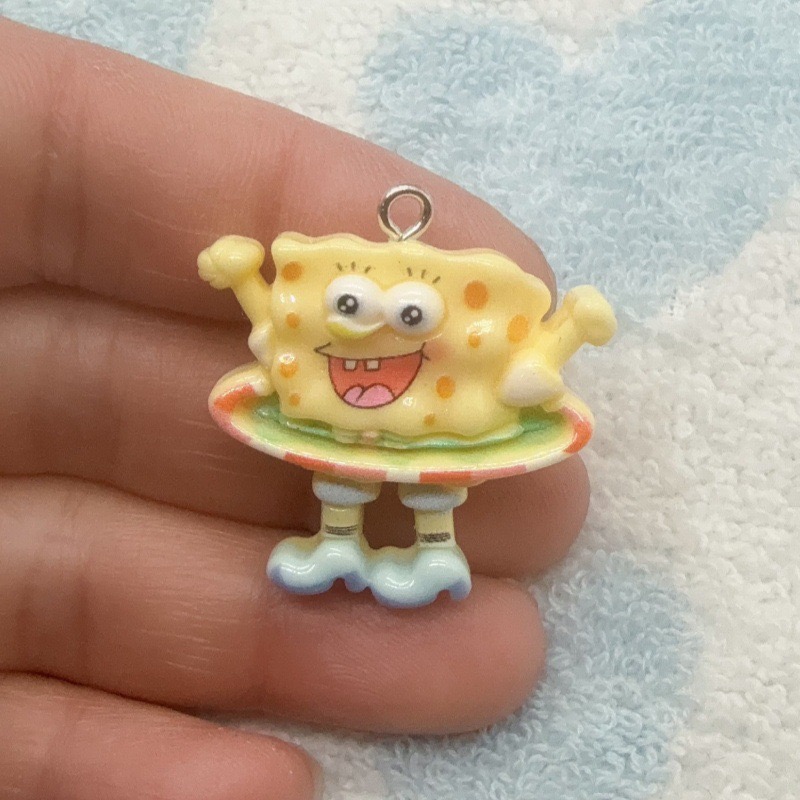 10pcs cartoon resin pendant, D - Earrings recension och pris