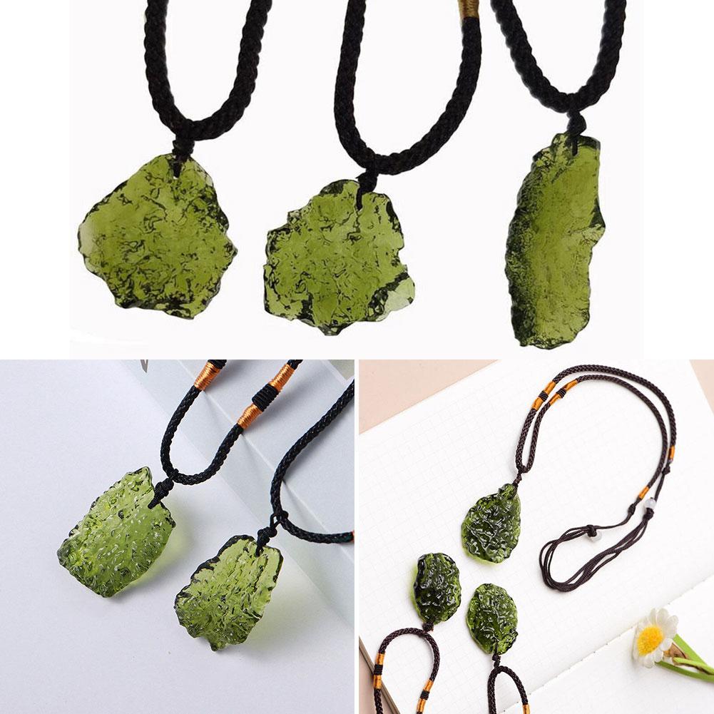 Natural Unique Crystal Quartz  - Crystal Pendant Necklace Natural Stone recension och pris