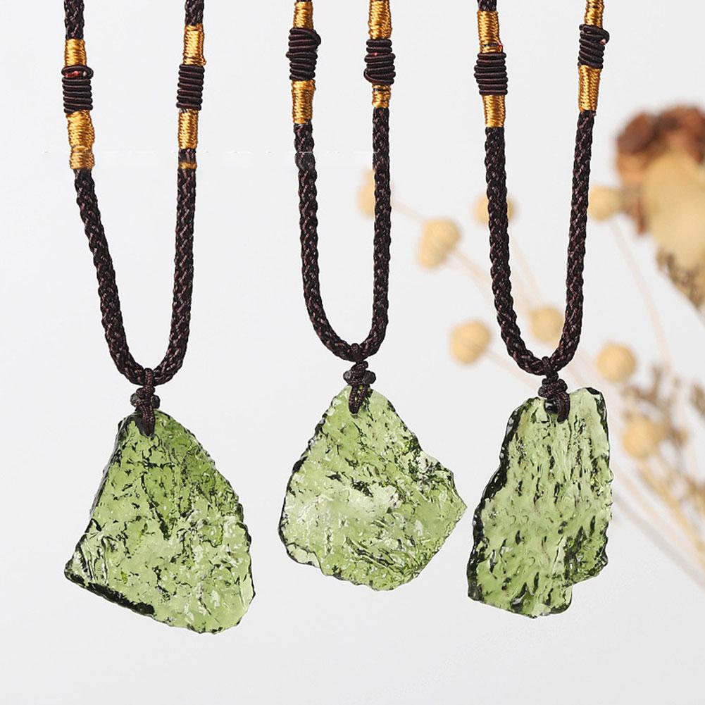 Natural Unique Crystal Quartz  - Crystal Pendant Necklace Natural Stone recension och pris