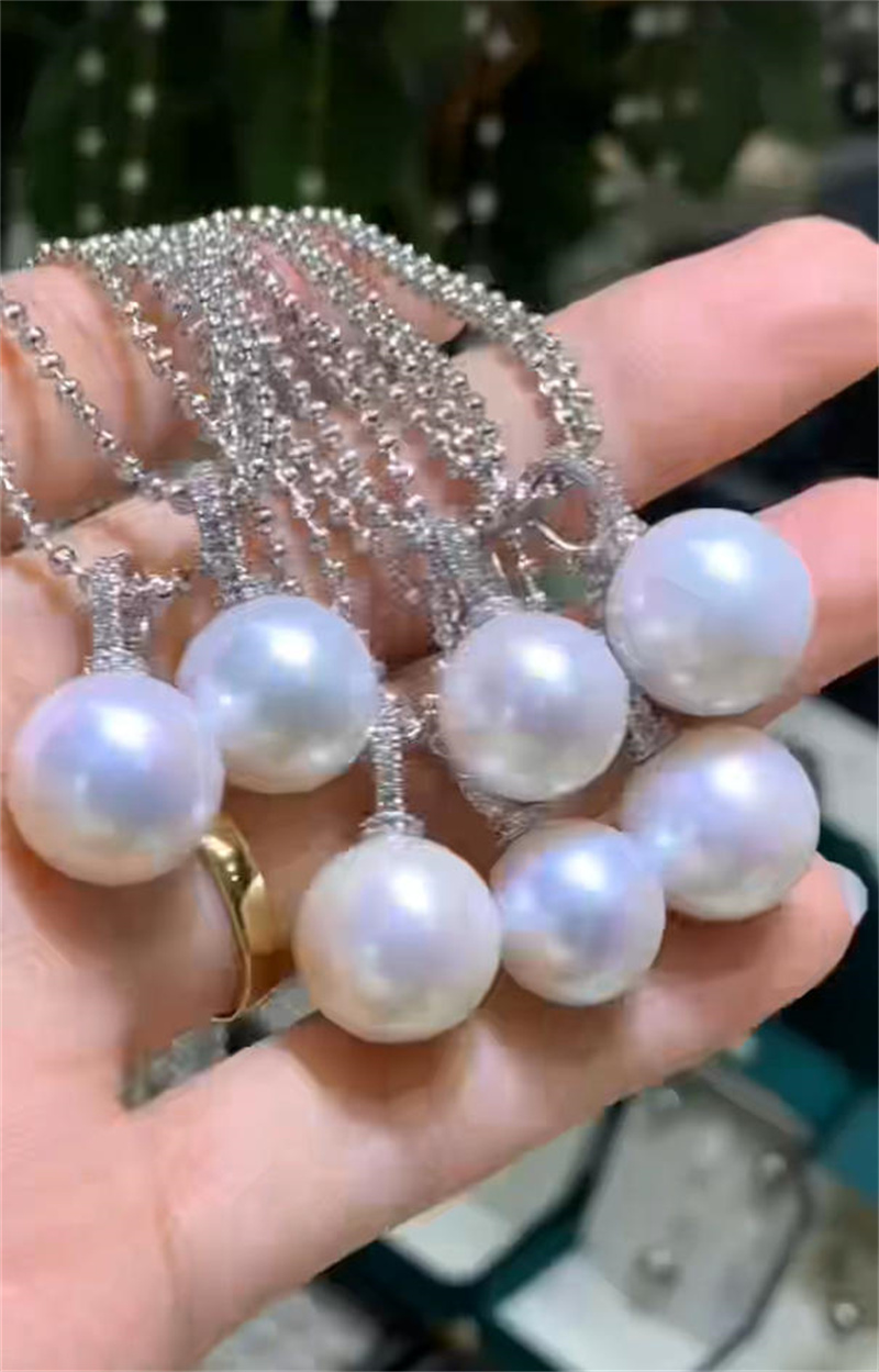 Classic Elegant Natural White  - Pearl Choker Necklace Vintage recension och pris