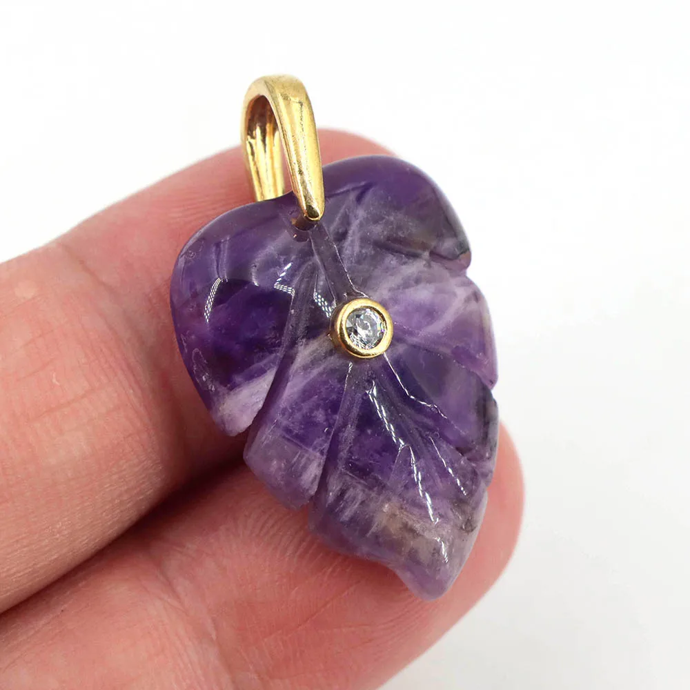 Natural Healing Crystal Leaf P - Crystal Pendant Necklace Natural Stone recension och pris