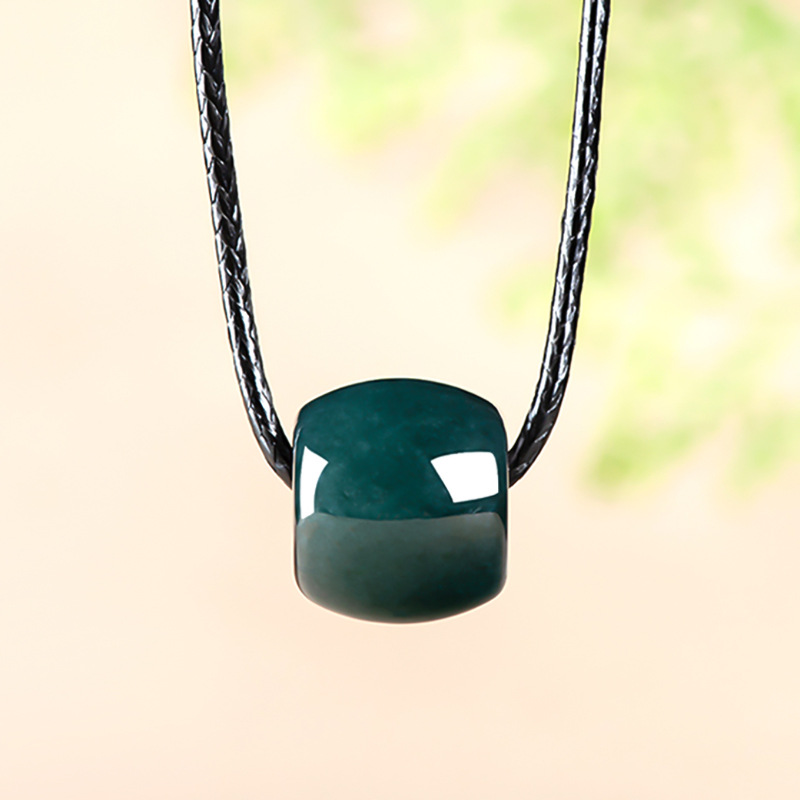 Natural Myanmar Emerald Deep B - Necklaces recension och pris